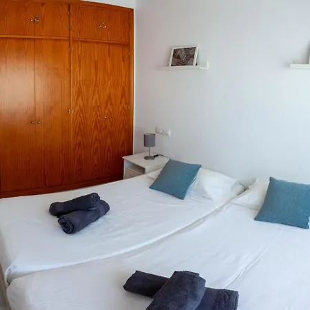 Agradable Y Centrico Apartment *